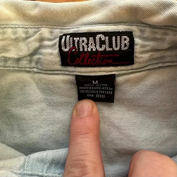 VINTAGE x Faded Light Blue Denim Button Up Snowman Snowfakes l SIZE M - Picture 6 of 8